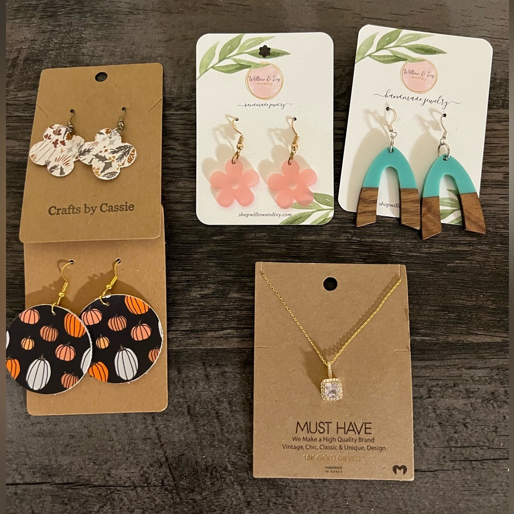 Boutique Jewelry Bundle
